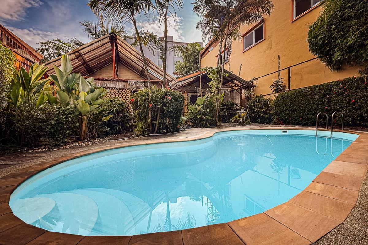 Passion Nai Harn Bed & Breakfast Bagian luar foto